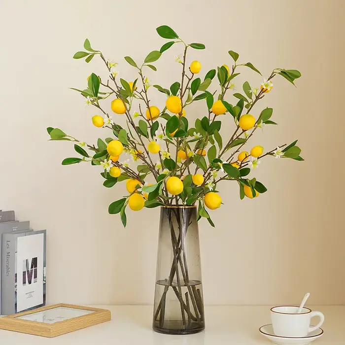 Branche de citron artificielle