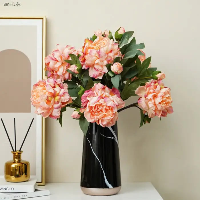 Grandes Fleurs Artificielles de Palais Vintage