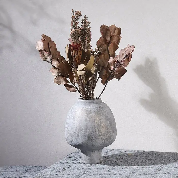 Vase en céramique fait à la main