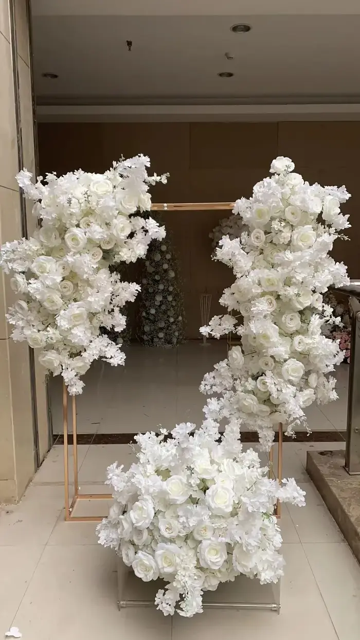 Roses de cerisier artificielles blanches