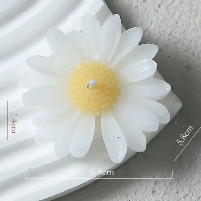 Bougies colorées en forme de marguerite