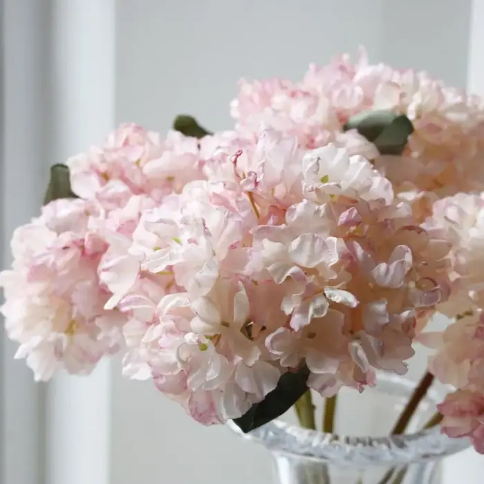 Superbes Fleurs Artificielles en Soie Hortensia à Bords Brûlés – 10 Couleurs – Décoration DIY – Bouquet d'Hortensias – Fournitures pour Festivals