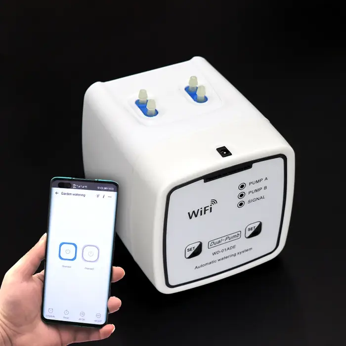 Kit de système d'arrosage goutte-à-goutte automatique pour plantes