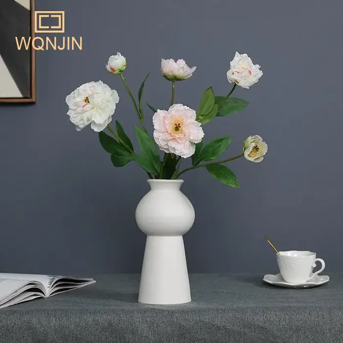 Bouquet de fleurs artificielles pivoines