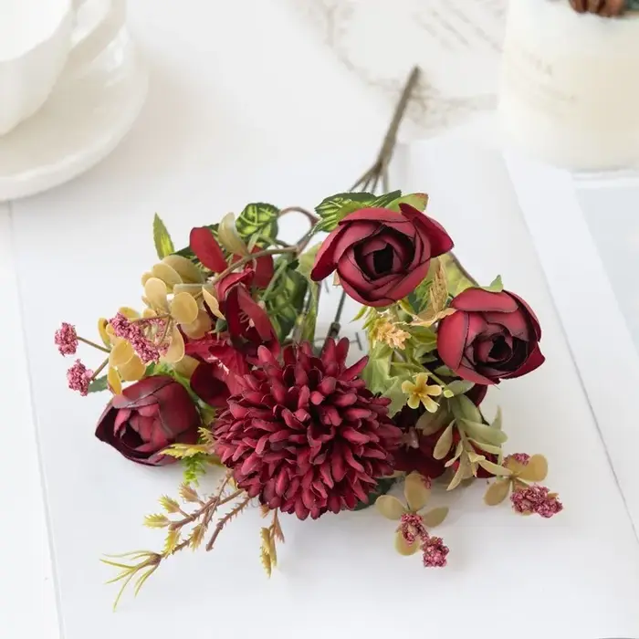 Fleurs artificielles moins chères thé Rose bourgeons bricolage boîte à bonbons Vase décor de chambre à la maison guirlande de saint valentin Bouquet de mariage hortensia en soie