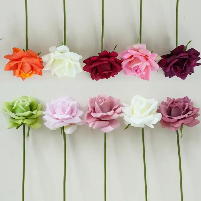 Rose à bord bouclé de 36cm de Long