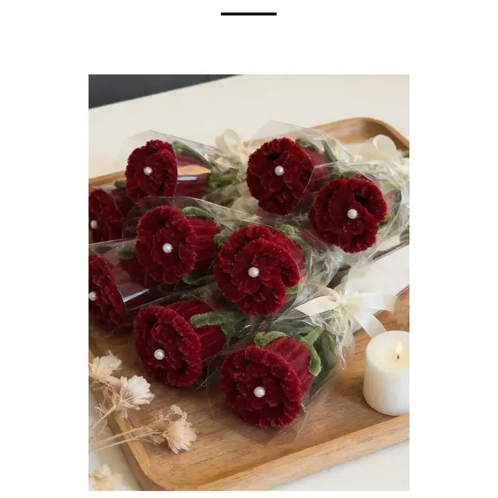 Bouquet de roses délicates en crochet
