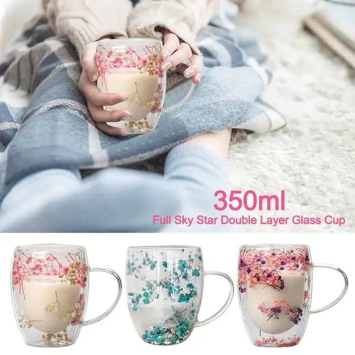Tasse en verre à double paroi avec fleurs séchées