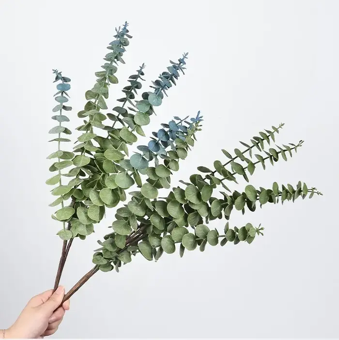 Lot de 5 bouquets d'eucalyptus artificiels en plastique