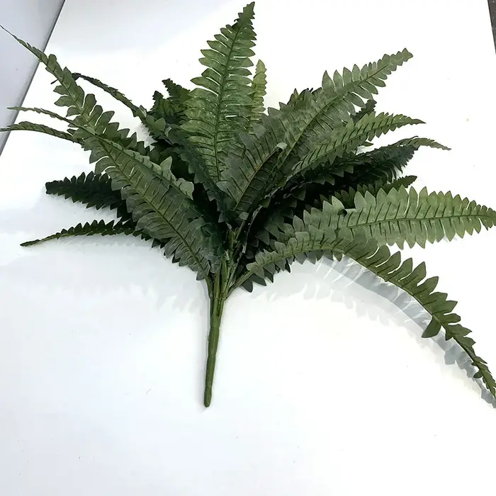 Plante de Fougère Artificielle Réaliste