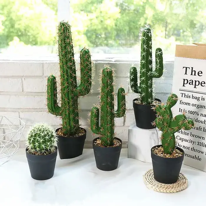 Plantes Cactus artificielles 38-43CM