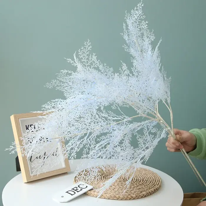Fleurs artificielles en plastique pour décoration de fond