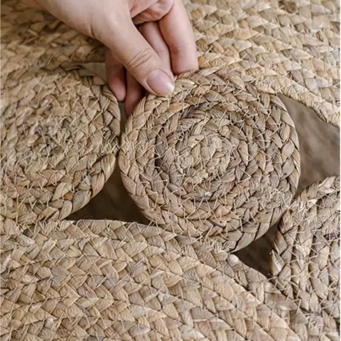 Tapis Rond Tissé en Polymère et Rotin Naturel
