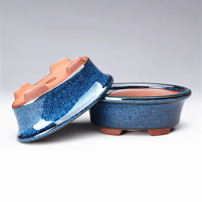 Pot de fleur en céramique avec trou de vidange