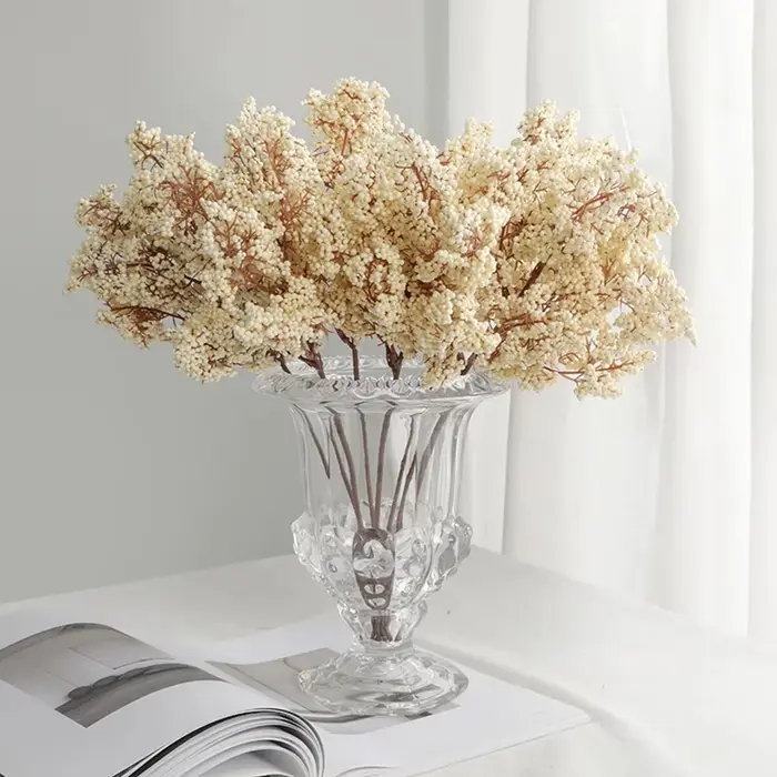 Fleurs artificielles, plantes