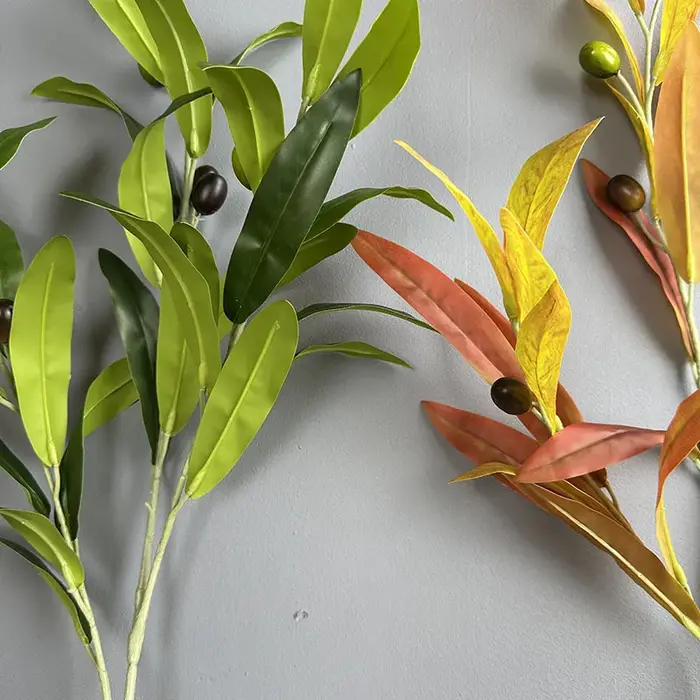 5 pièces de plantes artificielles à toucher réel