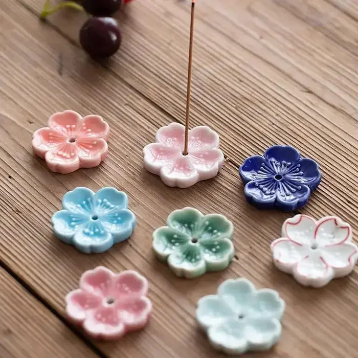 Brûleur d'encens en fleurs de cerisier, décoration de maison en céramique, porte-bâton, encensoir d'aromathérapie, ornement de salon de thé de bureau
