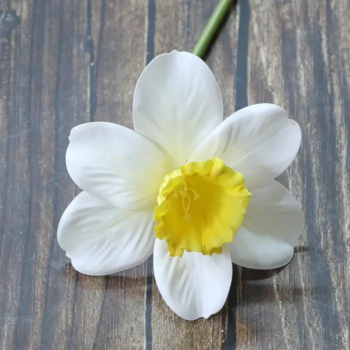 Bouquets de fleurs de narcisse artificielles au toucher réel