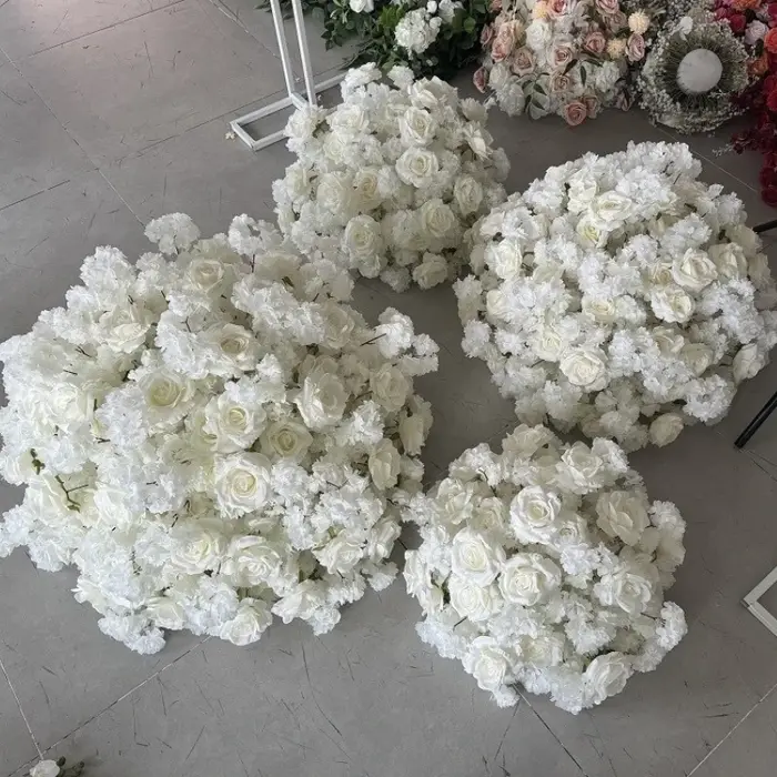 Boule de fleurs artificielles blanches de 80 cm en cerisier et roses pour décoration de table de mariage, porte-bougie, dîner de la Saint-Valentin