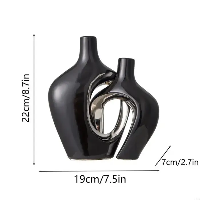 Vases creux en céramique