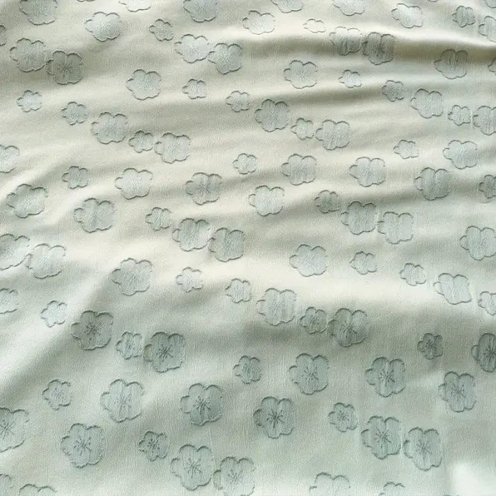 Tissu gaufré en crêpe de mousseline de soie