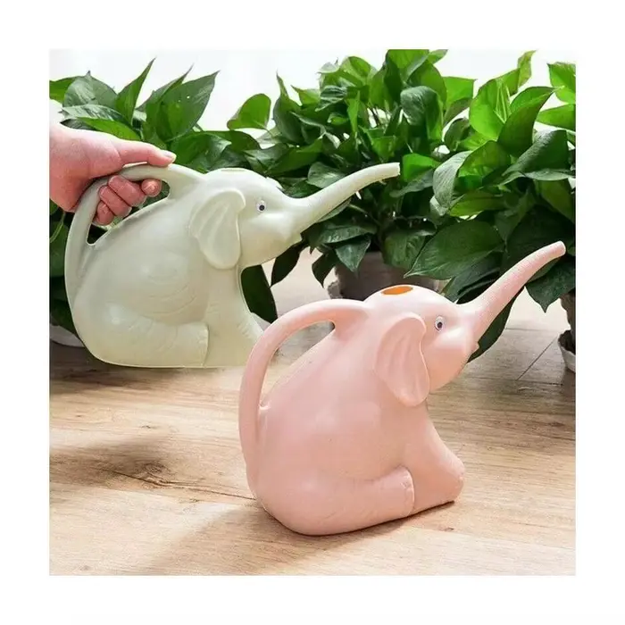 Arrosoir en forme d'éléphant