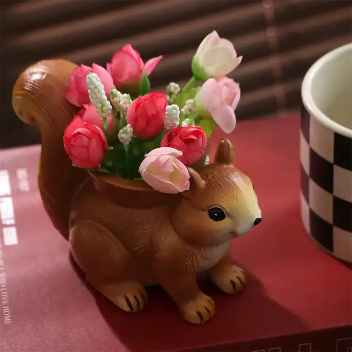 Pot de fleurs en résine en forme d'écureuil, fait main, mignon, pour plantes succulentes, ornement d'écureuil, boîte de rangement de bureau, plantes de balcon