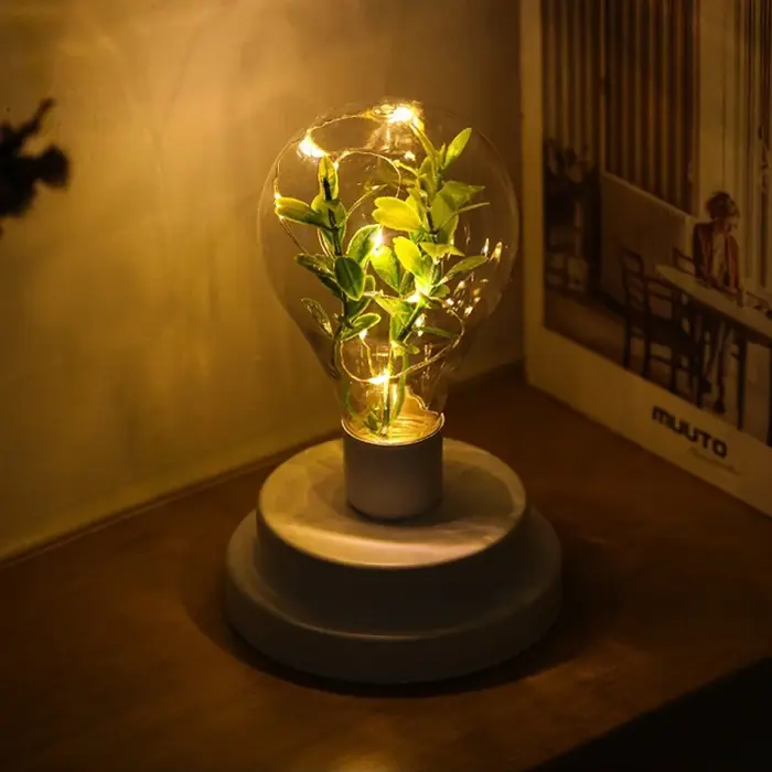 Lampe de Nuit LED à Piles de 62 Plantes Vertes