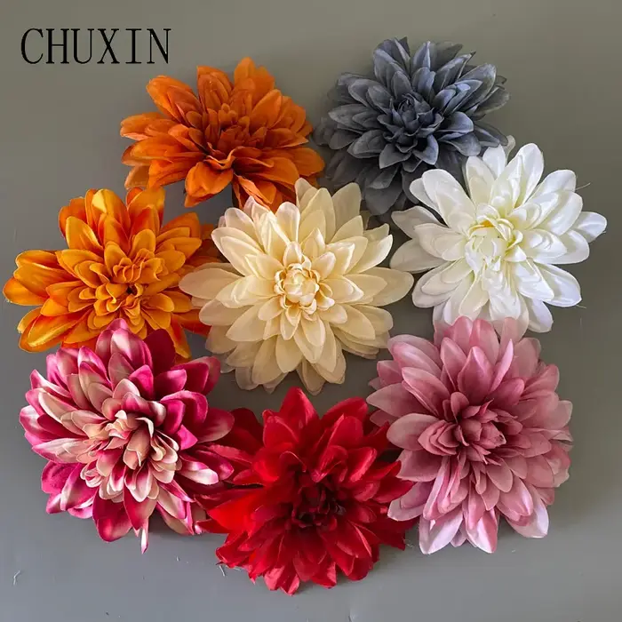 Têtes de fleurs en soie de dahlia