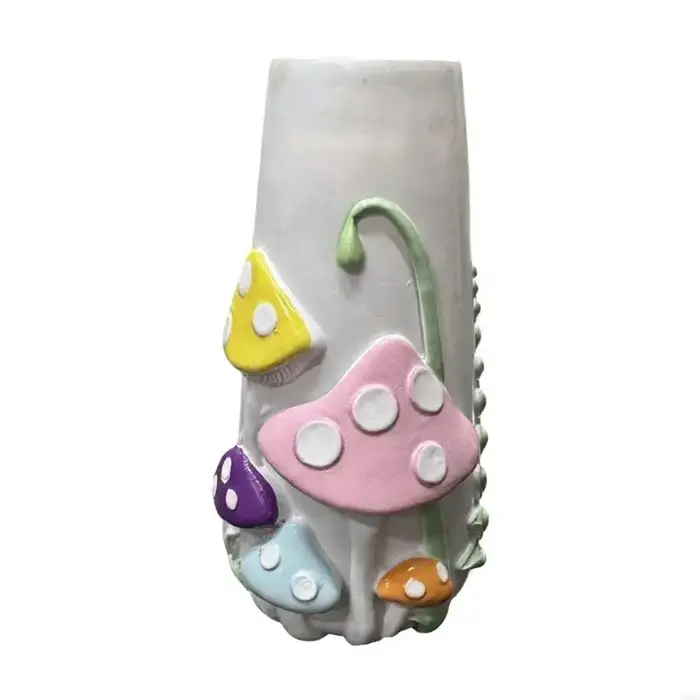 Vases en forme champignon pour fleurs