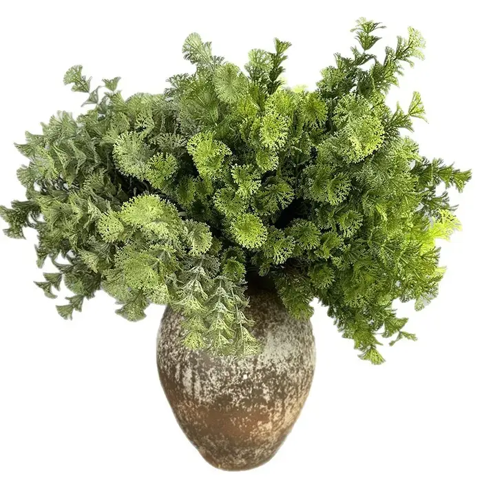 Plante florale en plastique