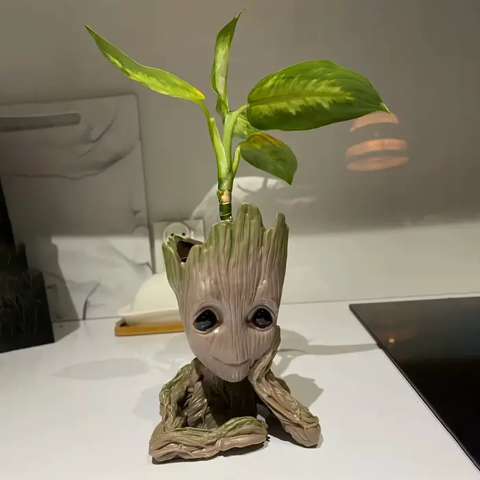 Pots de fleurs de jardinière Groot, décoration de maison, Pot de fleurs d'intérieur, ornements d'arbre pour homme, Statue de figurine d'anime, artisanat d'art, cadeaux pour enfants et hommes