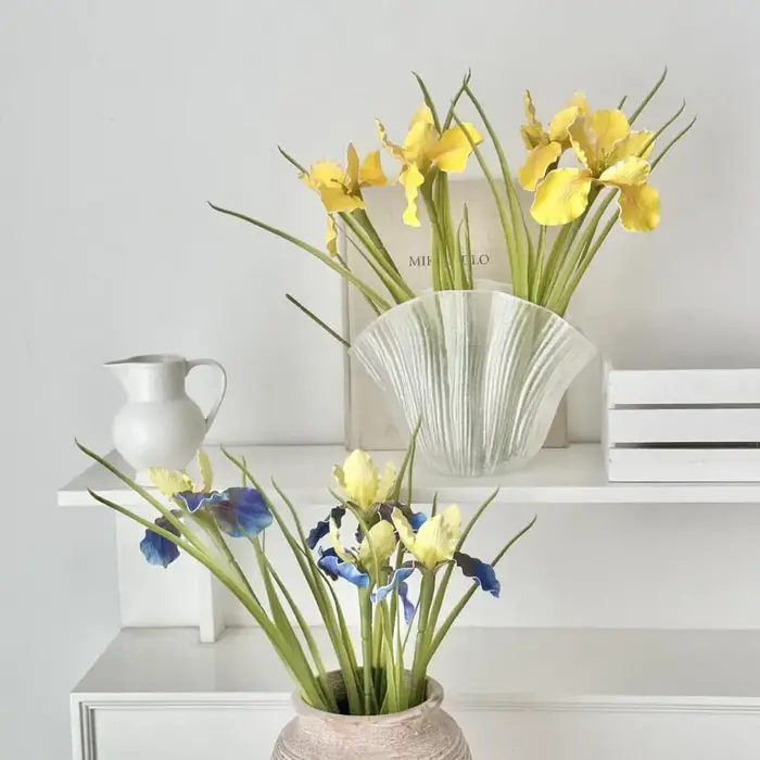 Décoration florale : Bouquet de 26 iris artificiels