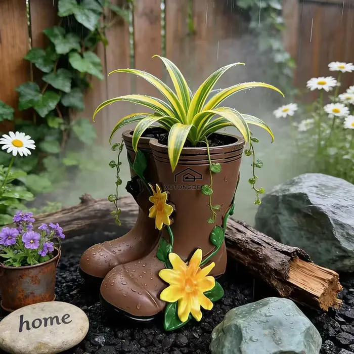 Pot de fleurs créatif en forme de bottes de pluie