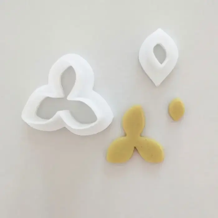 Différents Types exquis Unique pétales de fleurs argile moules bricolage fleur trèfle boucles d'oreilles bijoux