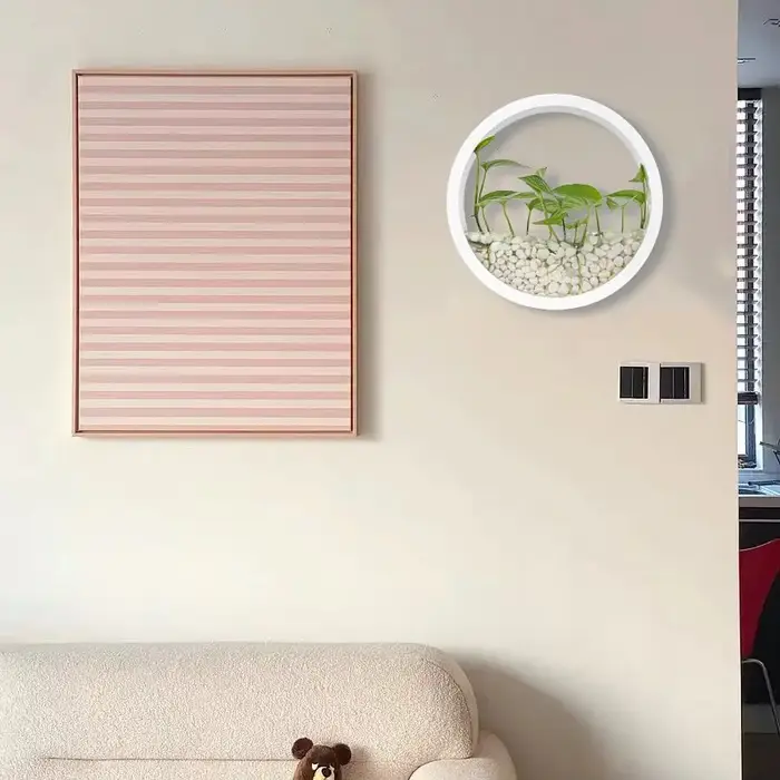 Vase rond mural pour plantes succulentes