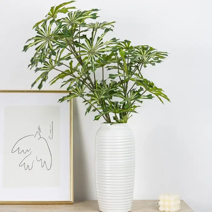Plantes artificielles de simulation de feuilles de manioc vertes pour jardin