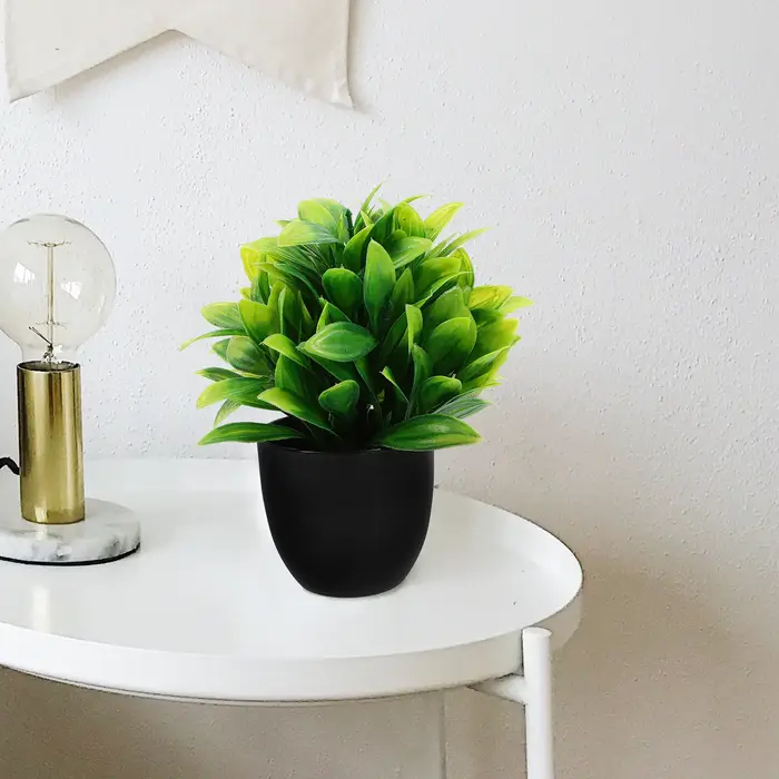 4 plantes artificielles exquises en pot
