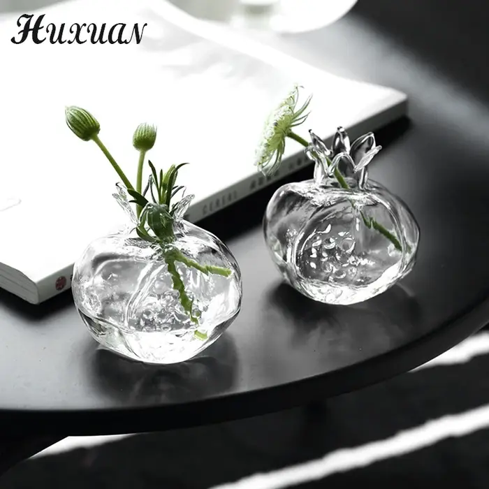 Vase en verre de grenade pour la décoration intérieure