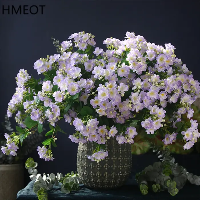 Fleurs artificielles en soie blanches de jasmin
