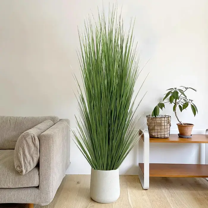 Grandes plantes artificielles pour la décoration de jardin de mariage