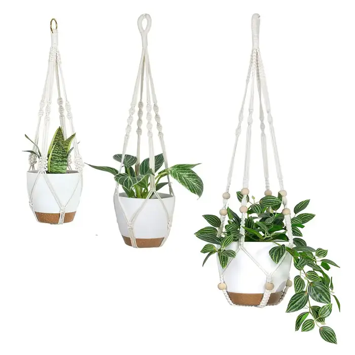 Paniers de suspension de plantes en macramé faits à la main