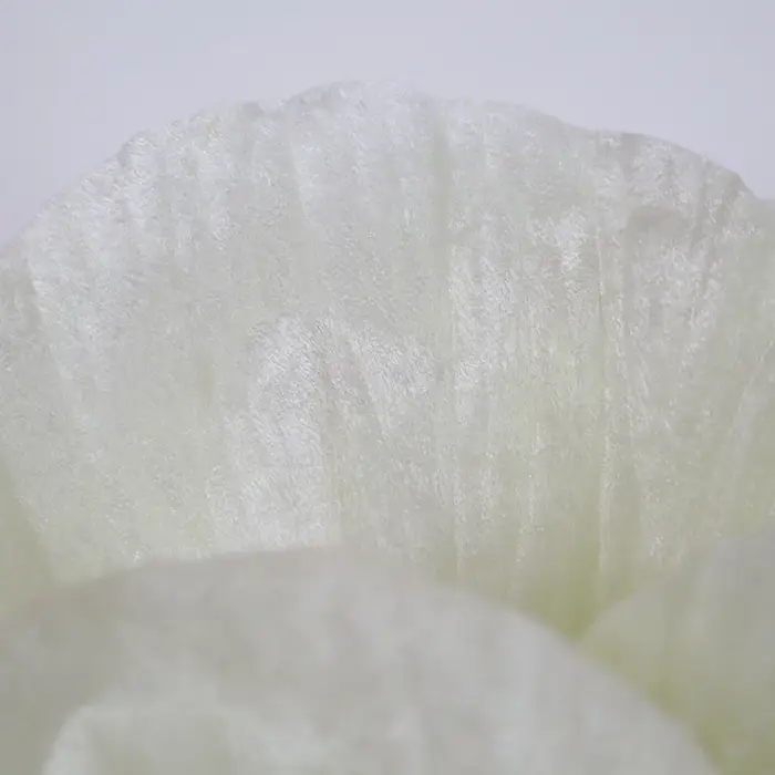 Fleur de rose artificielle en velours