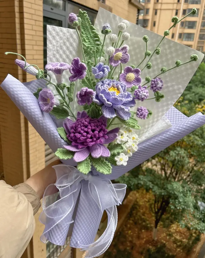 Bouquet de fleurs au crochet fait à la main
