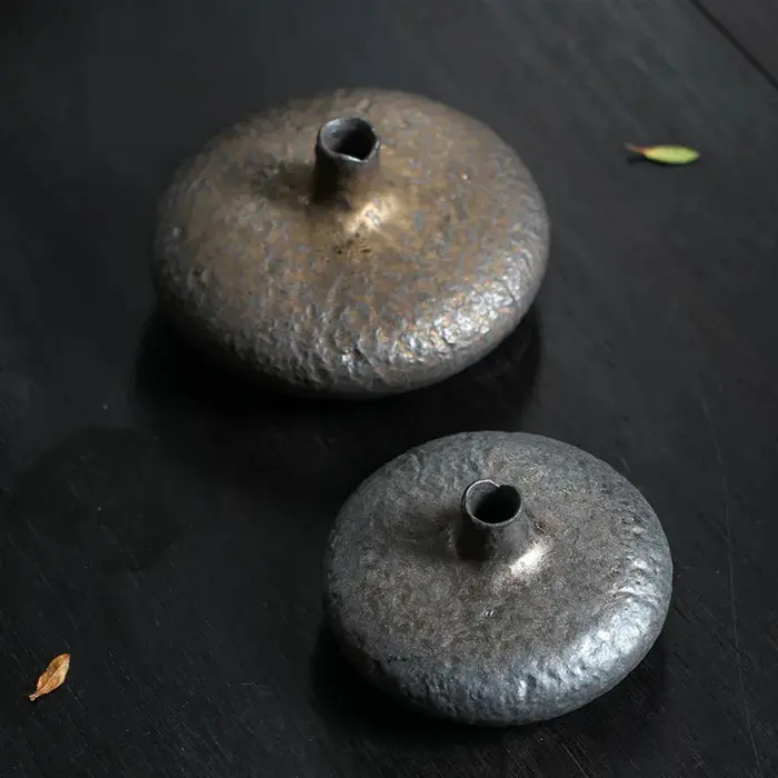 Four à fleurs de Gand Devient une poterie brute