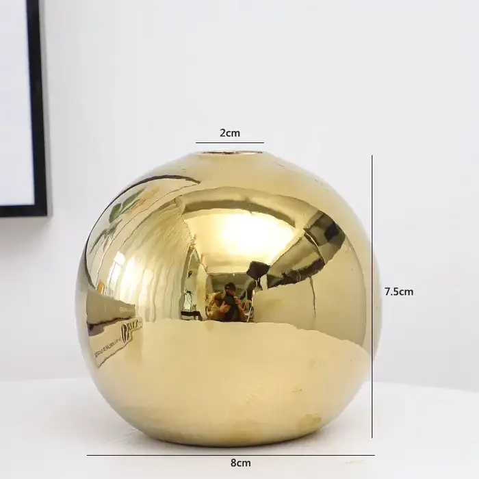 Vase en céramique plaqué boule ronde dorée