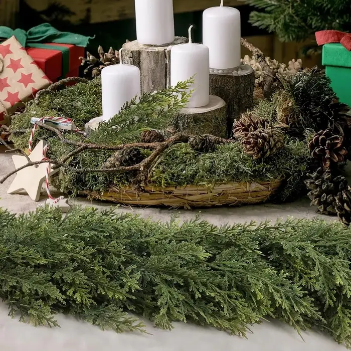 275Cm Plantes Artificielles Arbre De Noël Cyprès Feuille Guirlande Maison Décor De Fête En Plein Air Cour Pin Rotin Suspendus Orner Couronnes