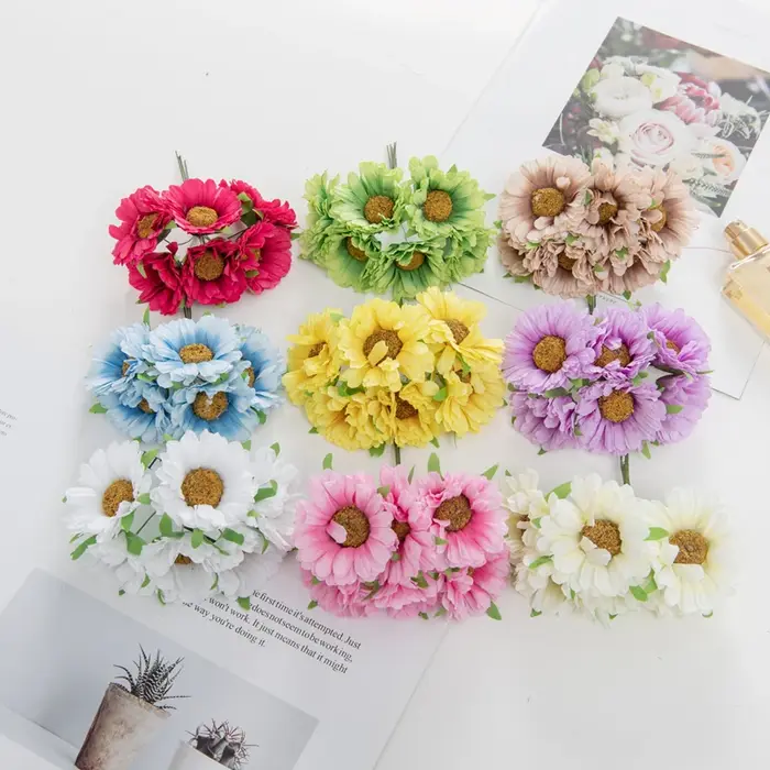 Fleurs artificielles décorations du nouvel an maison chambre Table mariage extérieur couronne décorative soie marguerite Gerbera bricolage boîte-cadeau