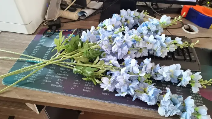 Fleur simulée à double tête
