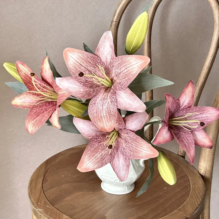 Bouquet de Lys Artificiel de 18cm de Diamètre